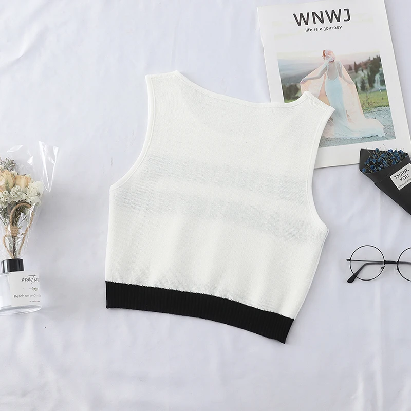 Топ женский летний трикотажный с принтом моркови и надписями|Майки| |