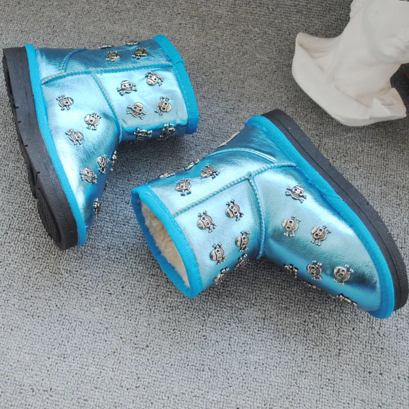 Детские зимние ботинки с рисунком черепа модные детские Цвет серебристый