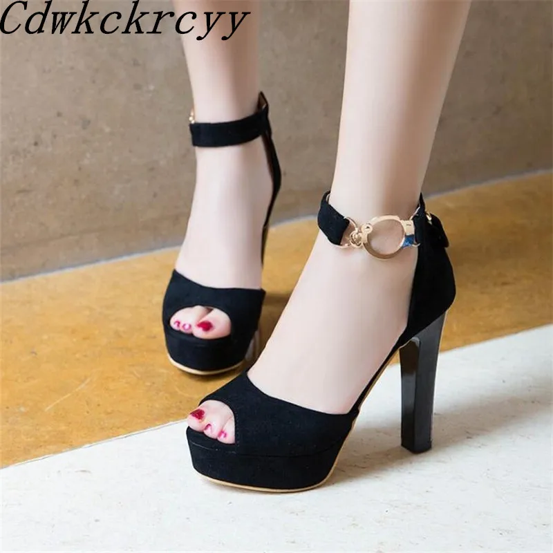 

Summer New pattern fashion Simplicity High-heeled Fish mouth Women sandals black Beige Thick bottom sexy Women sandals size34-43