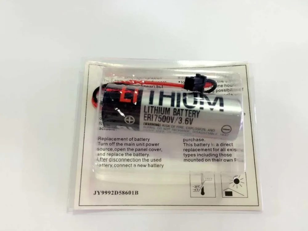 Бесплатная доставка 25 шт. 100% оригинал новинка ER17500V ER17/50 CS1W-BAT01 3 6 В 2700 мАч цвет