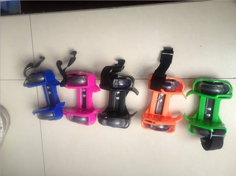 Для детей мигающий ролик маленький вихревой колесо роликовая обувь мигающая |