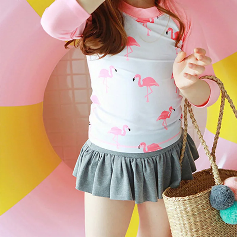 

2018 Korean Children Comfortable Cute Swimsuits Cartoon Flamingo Printing Girls Long Sleeve Baby Swimwear Baby Bathing Suit