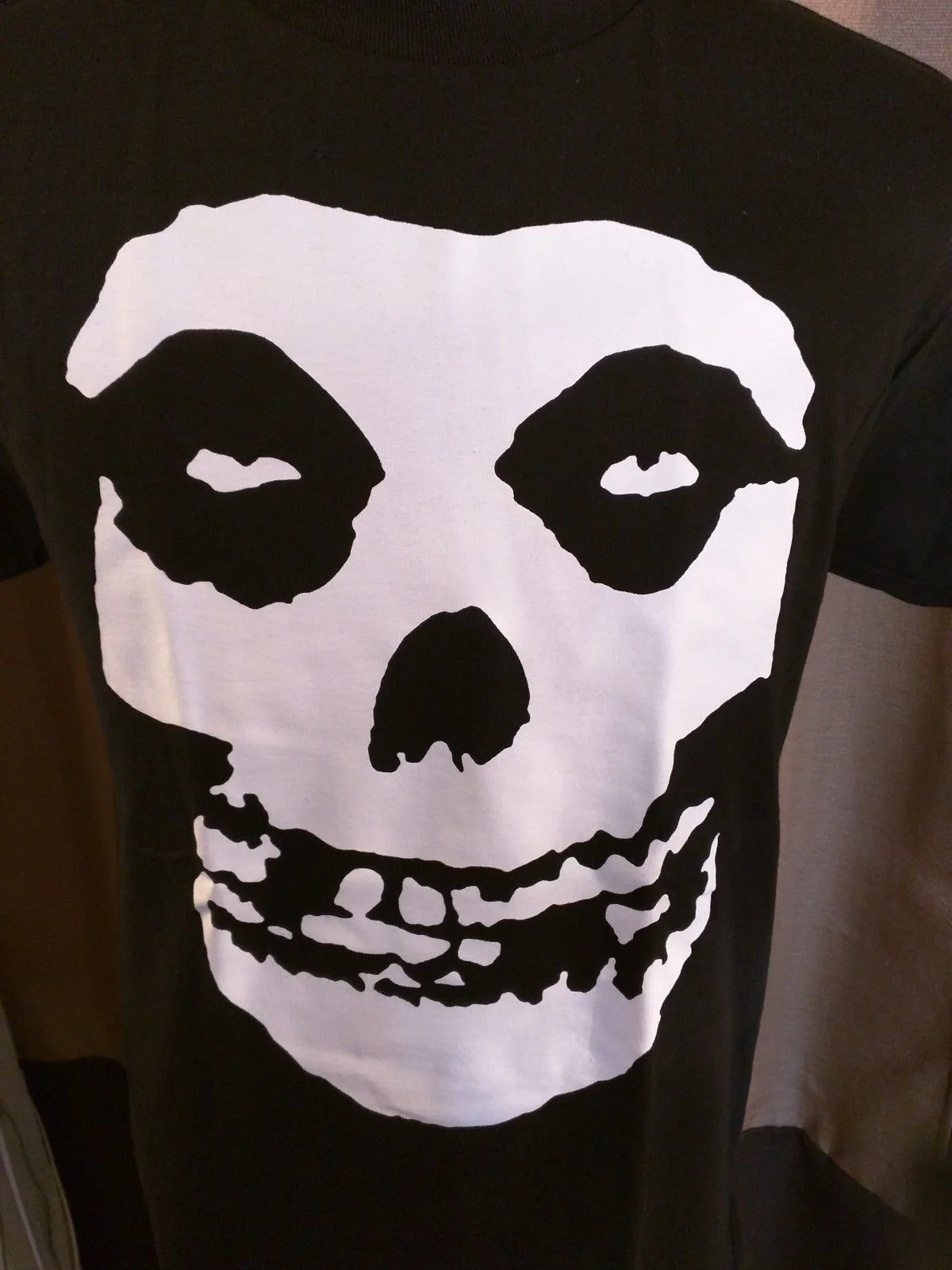 Показ мод-JBH Misfits классический 2 Двусторонняя большой злодей череп в стиле «панк» со Летний Стиль Мода «унисекс»; Симпатичные Для мужчин Для женщин крутая футболка в стиле рок