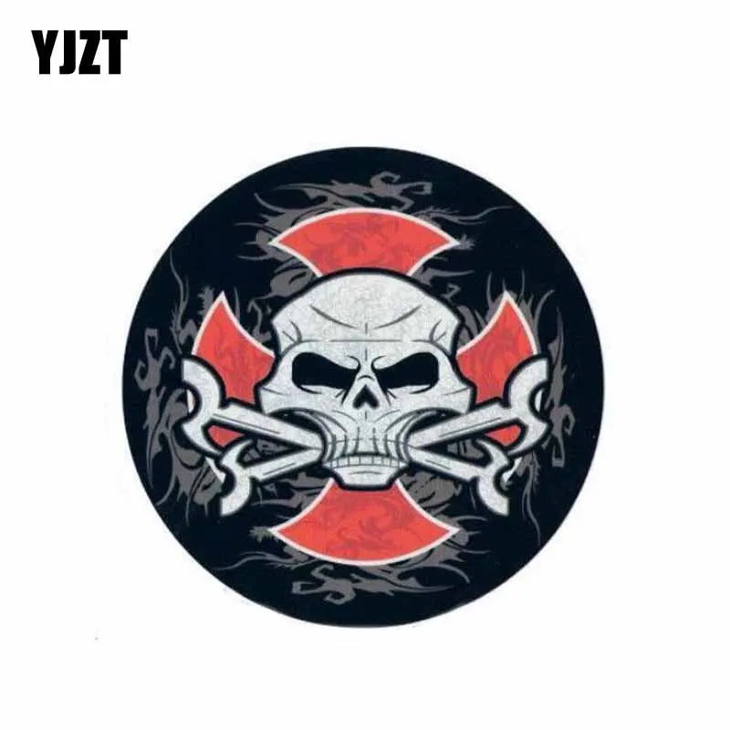 

YJZT 12 см * 12 см тяжелый боевой топор череп крест Светоотражающая наклейка на машину, мотоцикл наклейка 6-0681