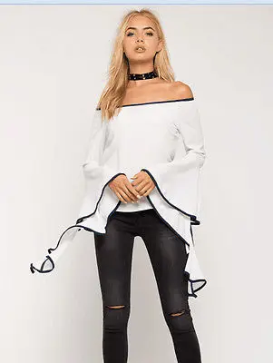 Женская блузка с открытыми плечами длинными рукавами и асимметричными оборками