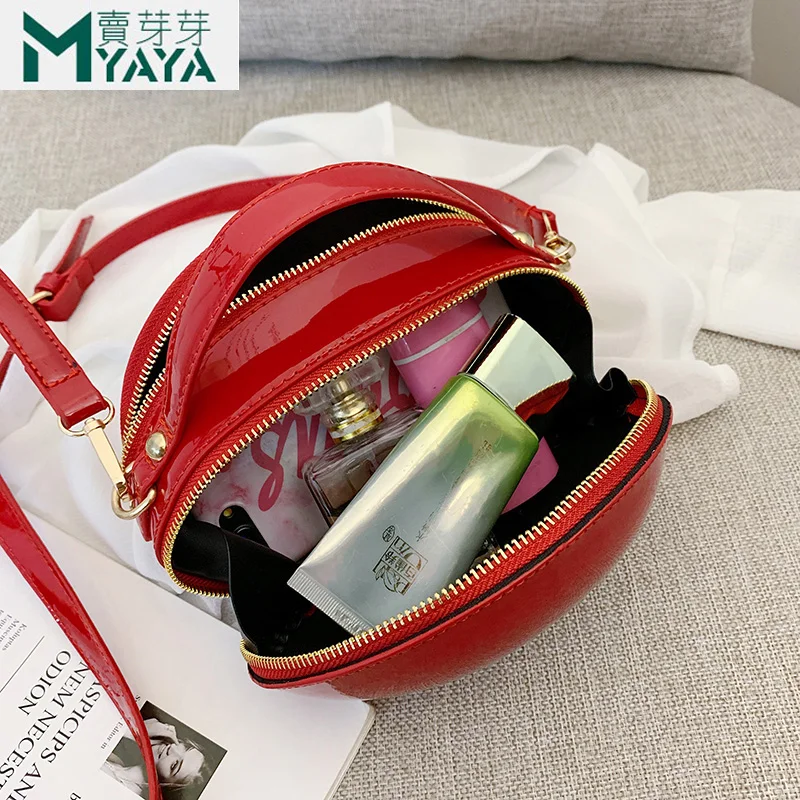 Женская сумка мессенджер MAIYAYA красная через плечо в форме сердца из лакированной