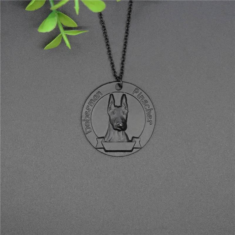 Ожерелье с медальоном в стиле ретро с изображением добермана винтажного образца - Женские украшения из металла.
