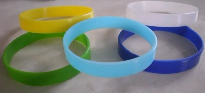 100 шт. резиновый силиконовый Браслет разных цветов и размеров для рекламных