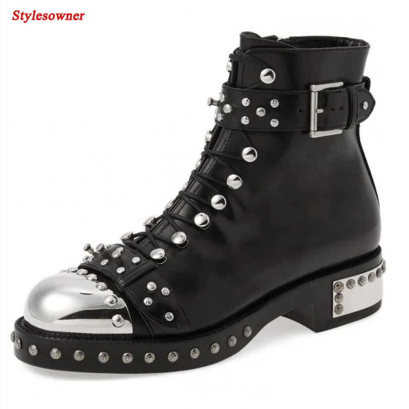 Стиль sowner Мода 2017 г. Заклёпки Женские ботинки из кожи металла круглый носок Laced-до