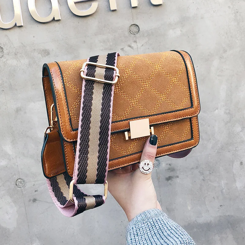 Замшевые Кожаные сумки для женщин 2019 с широким ремешком дизайнерские стеганые