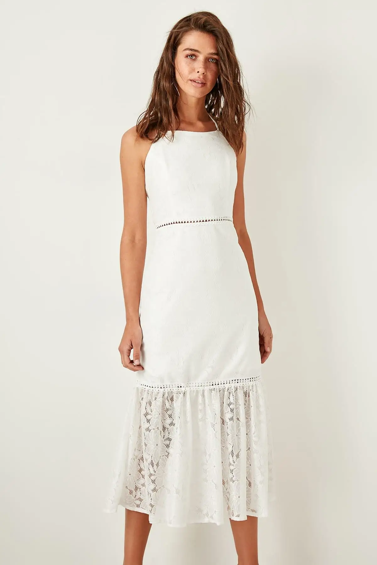 Trendyol экрю с кружевной отделкой TPRSS19BB0300|Женские платья| |