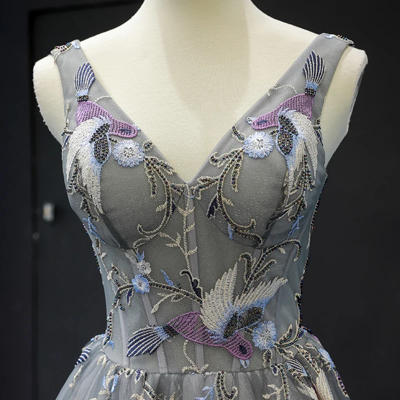 Floral Prom Dresses Lace Sleeves A-line Gray V Neck Empire Waist Long Evening Gowns Colors Fashion Lace Vestido De Formatura