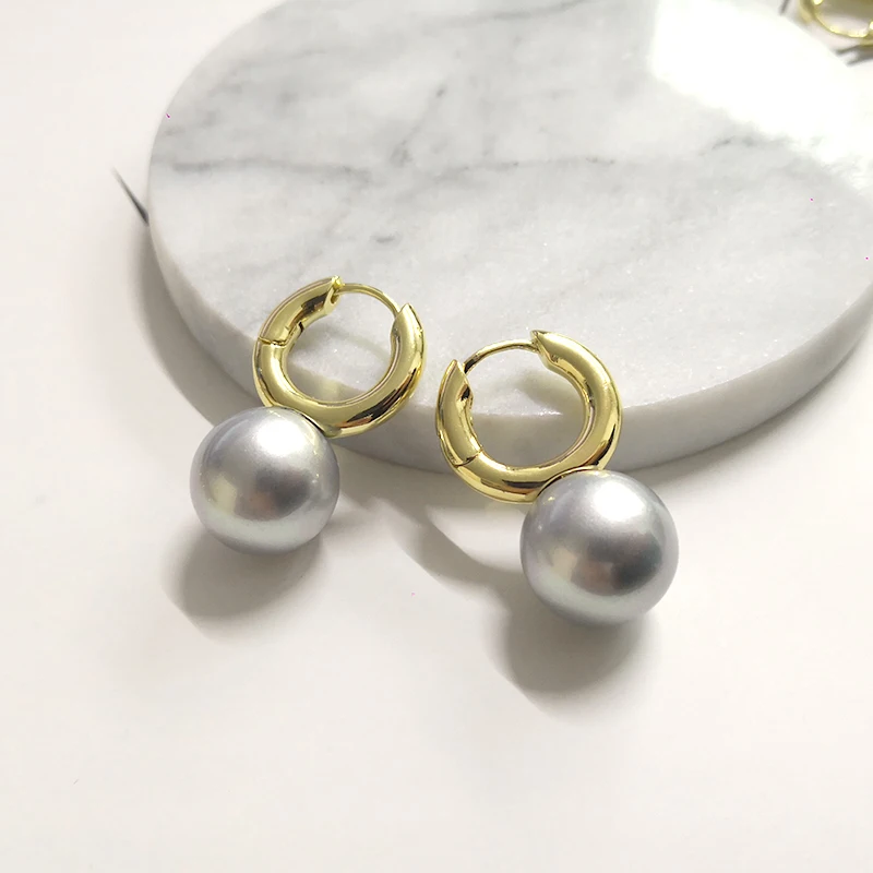 

Peri'sBox Baroque White Grey Color Pearls Hoop Earrings for Women Modern Ear Piercing Earrings French Brides Huggie Earrings