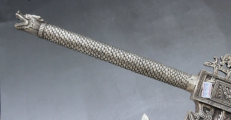 19&quot Ancient China Silver Dragon Lion Beast Hand Shank Weapon Axe Hatchet Statue | Дом и сад