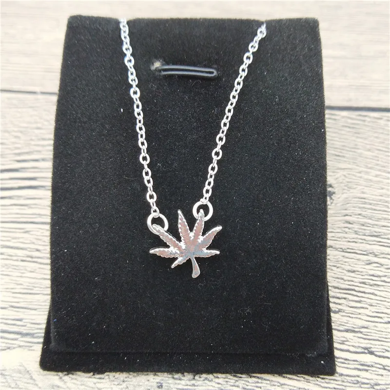 

Новый лист сорняков ожерелье модный стиль лист сорняков кулон ожерелье Женская мода завод ювелирные изделия