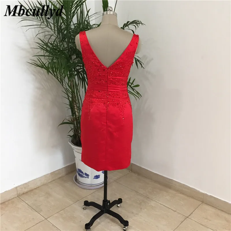 Mbcullyd Элегантные платья для матери невесты 2019 Короткое атласное Платье До Колена