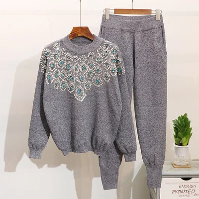 grey Cakucool, новинка, вязаные комплекты для женщин, зимние, с блестками, с бисером, тонкий свитер, топ и штаны, повседневные, винтажные, спортивные костюмы, наборы, Femme, черный - Цвет: grey