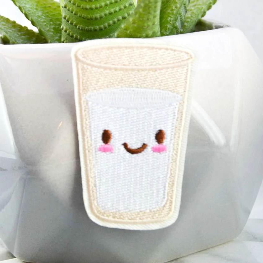 2 шт. молочное стекло улыбка железо на пластыре шитье вышитая аппликация швейная