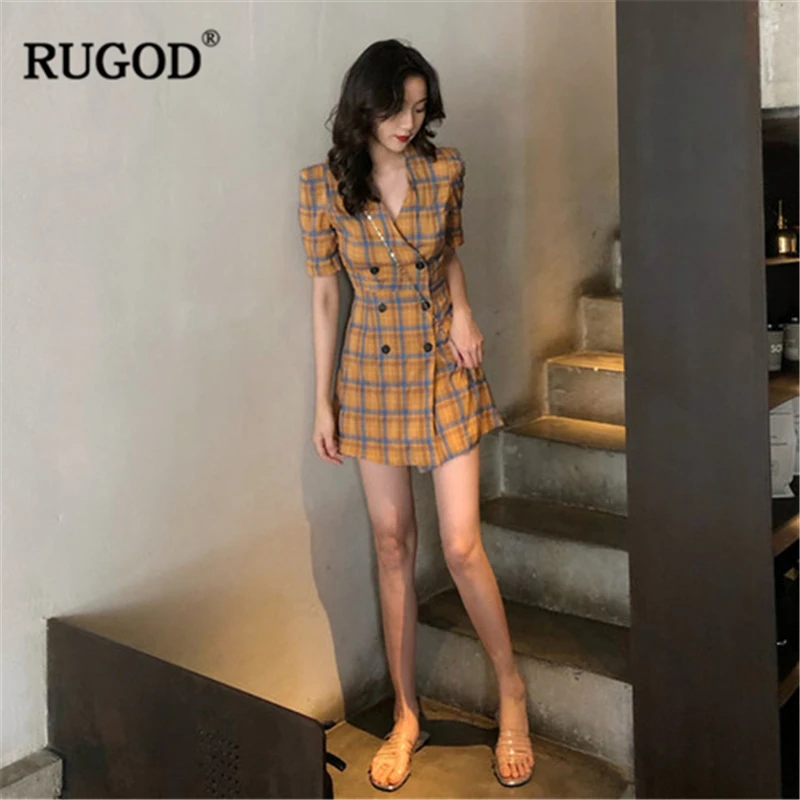 Женское клетчатое платье RUGOD облегающее двубортное с отложным воротником