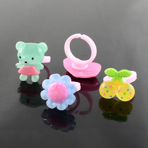 Cute Children's Day Jewelry Plastic Kids Rings for Girls with Mixed Style Resin Cabochons Color 41mm 100pcs/box | Украшения и