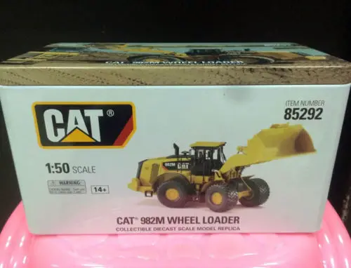 Изысканный DM 1:50 CAT 982M колесный погрузчик с рок ведро инженерное оборудование