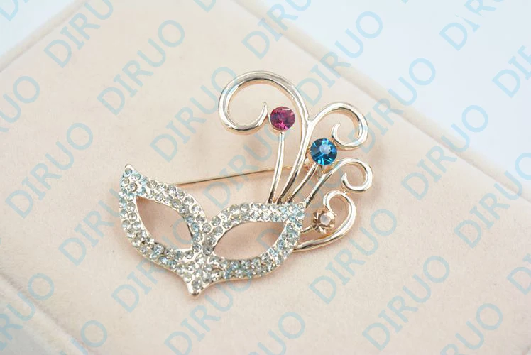 Модные ювелирные аксессуары австрийский кристалл CZ лиса брошь с маской любовь