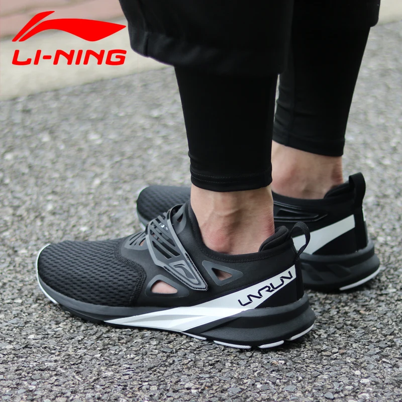 Мужские кроссовки для бега Li-Ning ARHN073 SAMJ18 светильник дышащие с подкладкой цвет в