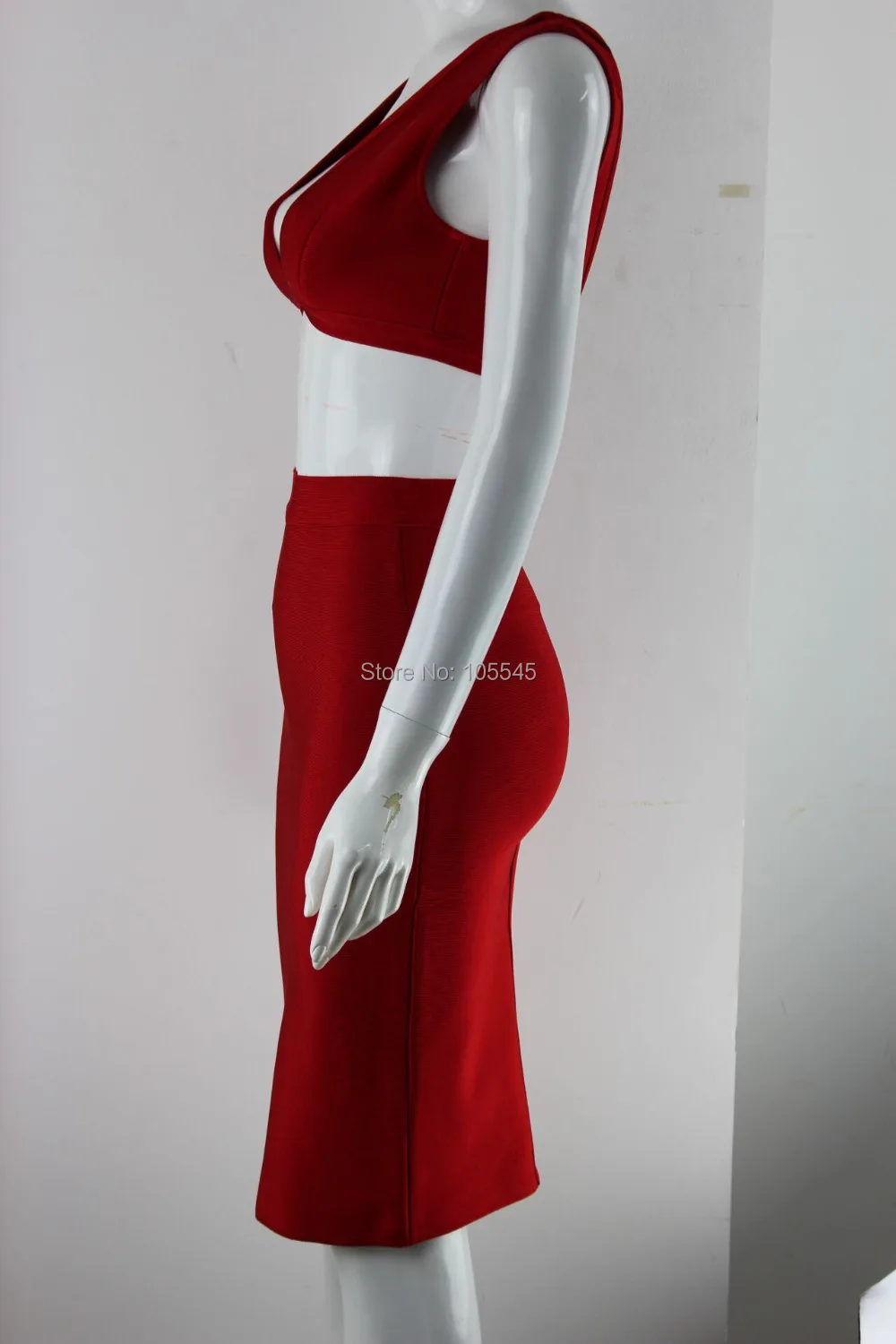 Платье облегающее женщины привлекательный красный с v-образным вырезом