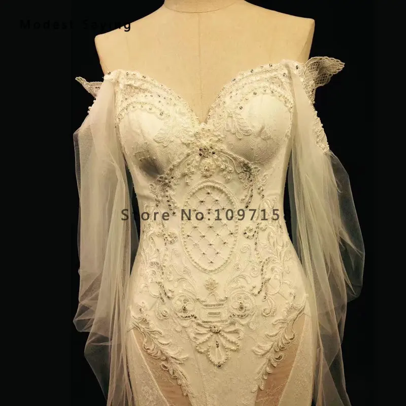 Женское свадебное платье с длинным рукавом белое Королевское кружевное бусинами