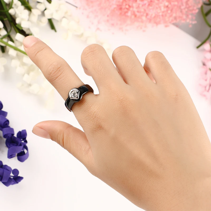 2018 модные ювелирные изделия популярные кольца черные белые керамические для