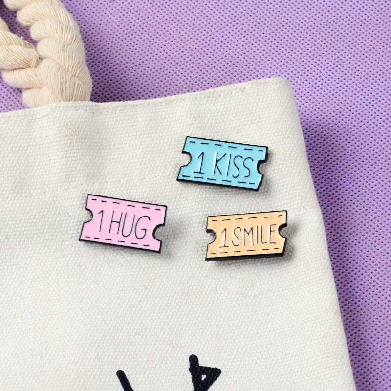 Подарок любимой девушке бонусное ювелирное изделие купоны для объятий с