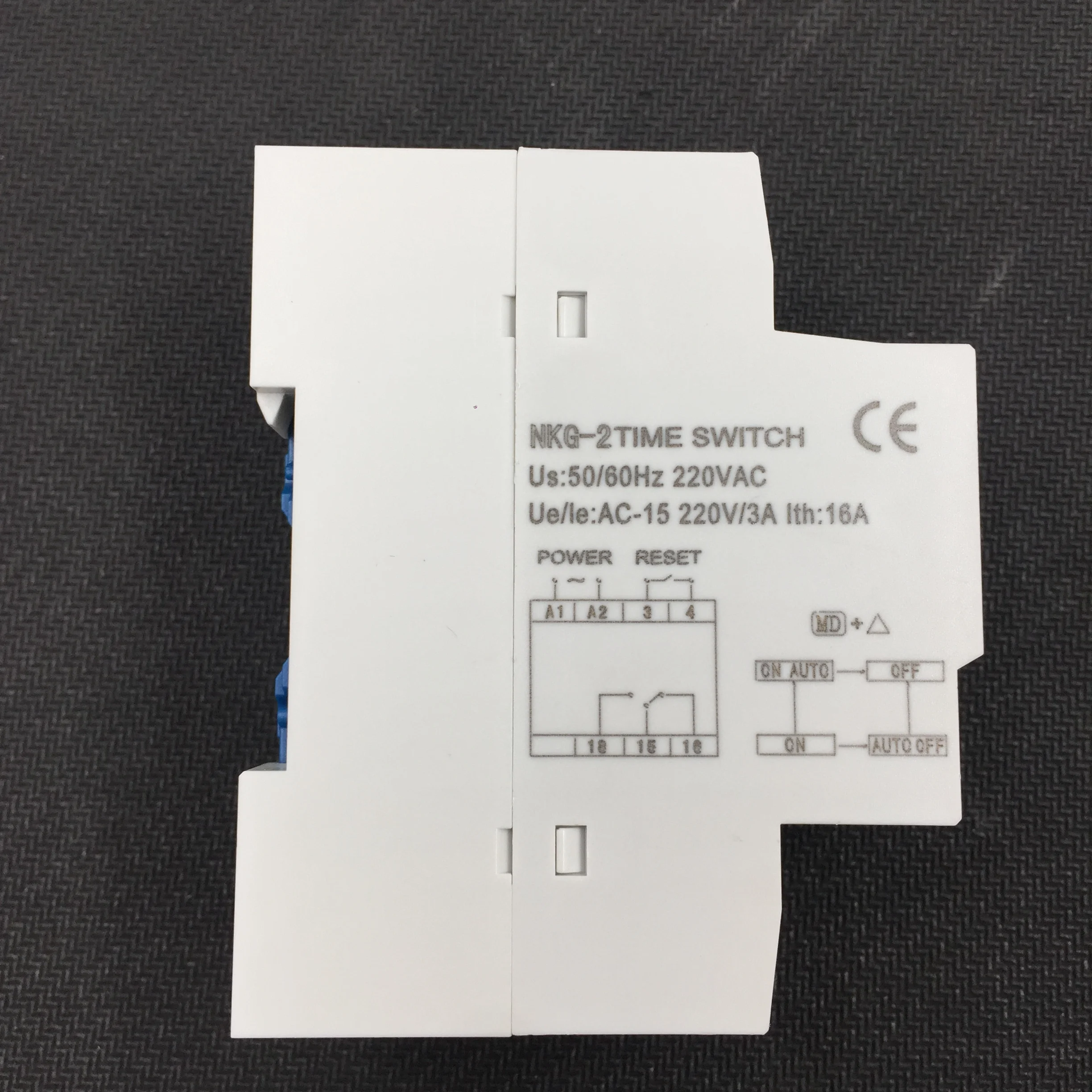 Микрокомпьютер с ЖК дисплеем программируемый таймер релейный переключатель