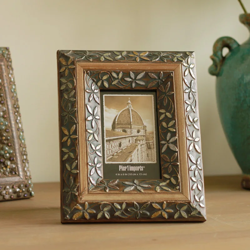 European retro creative 6-inch wood frame hand-painted oil high-end home decorations ornaments swing sets |