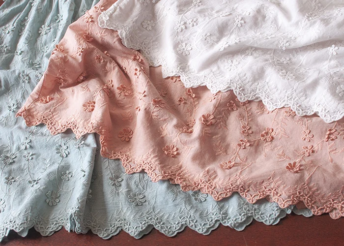 Женское Хлопковое платье с вышивкой длинное белое свободное до середины икры