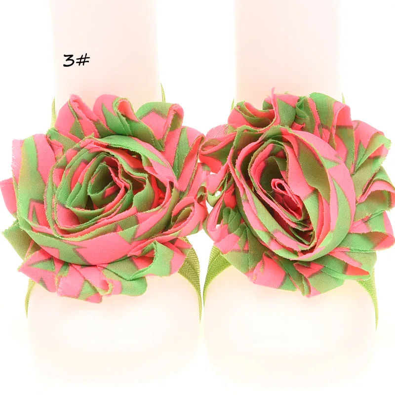 2 пары босоножек с принтом в виде сердца и потертых цветов носки для