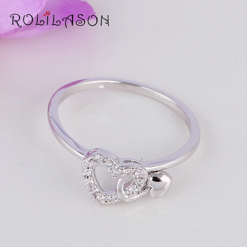 Кольцо ROLILASON в форме сердца серебристого цвета с белым кристаллом циркония