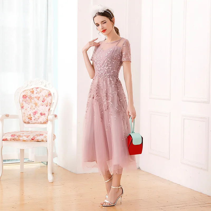 

Summer New Women Star Embroidery Gauze Flare Sleeve High Waistline Princess Dress Female Elegant Spaghetti Strap Mesh Dresses