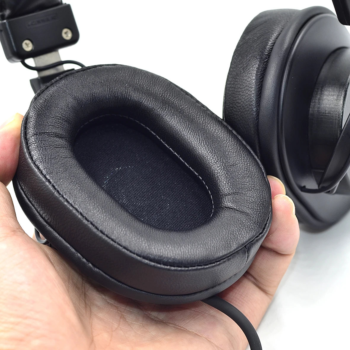 Натуральная кожа амбушюры подушки для SONY MDR-7506 MDR-V6 MDR-900ST АТХ MSR7 M50 M50X Denon AH-MM400 наушники