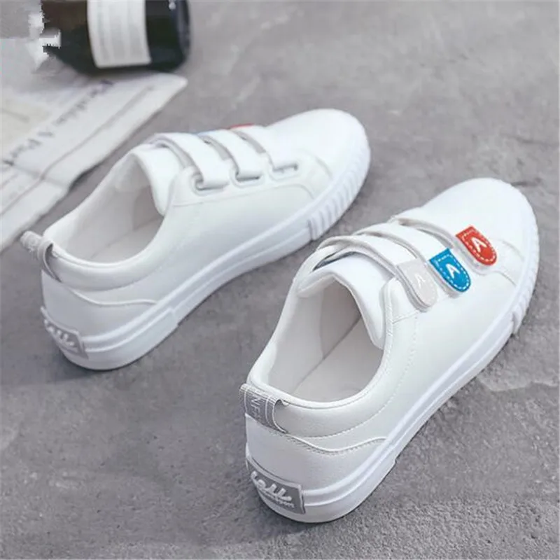 Женская обувь DIWEINI белая повседневная на высокой платформе в полоску из