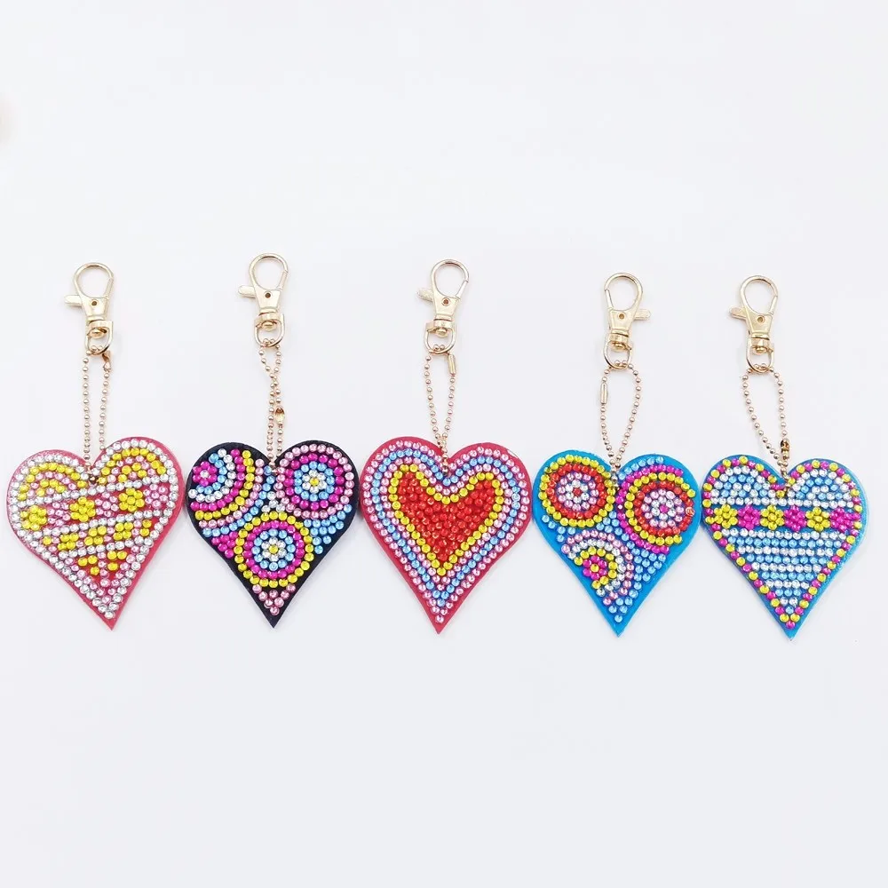 

DIY Cartoon Key Chain Key Ring Gift For Women Girls Bag Pendant New Hot Sale Cute Figure Charms Key Chains Fashion Diamond