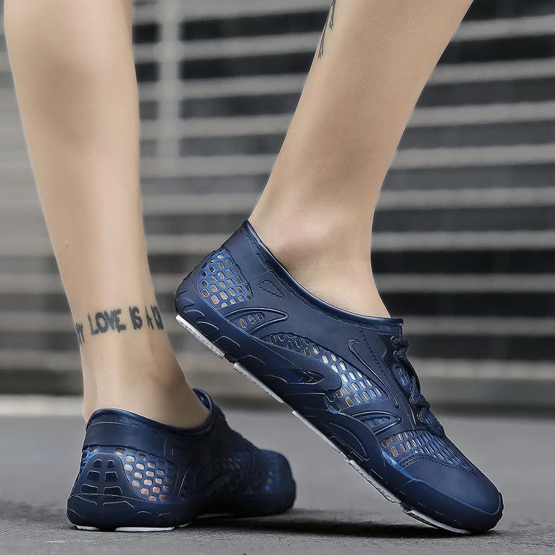 Мужские сандалии повседневная обувь дышащие шлепанцы для пляжа ажурные железная