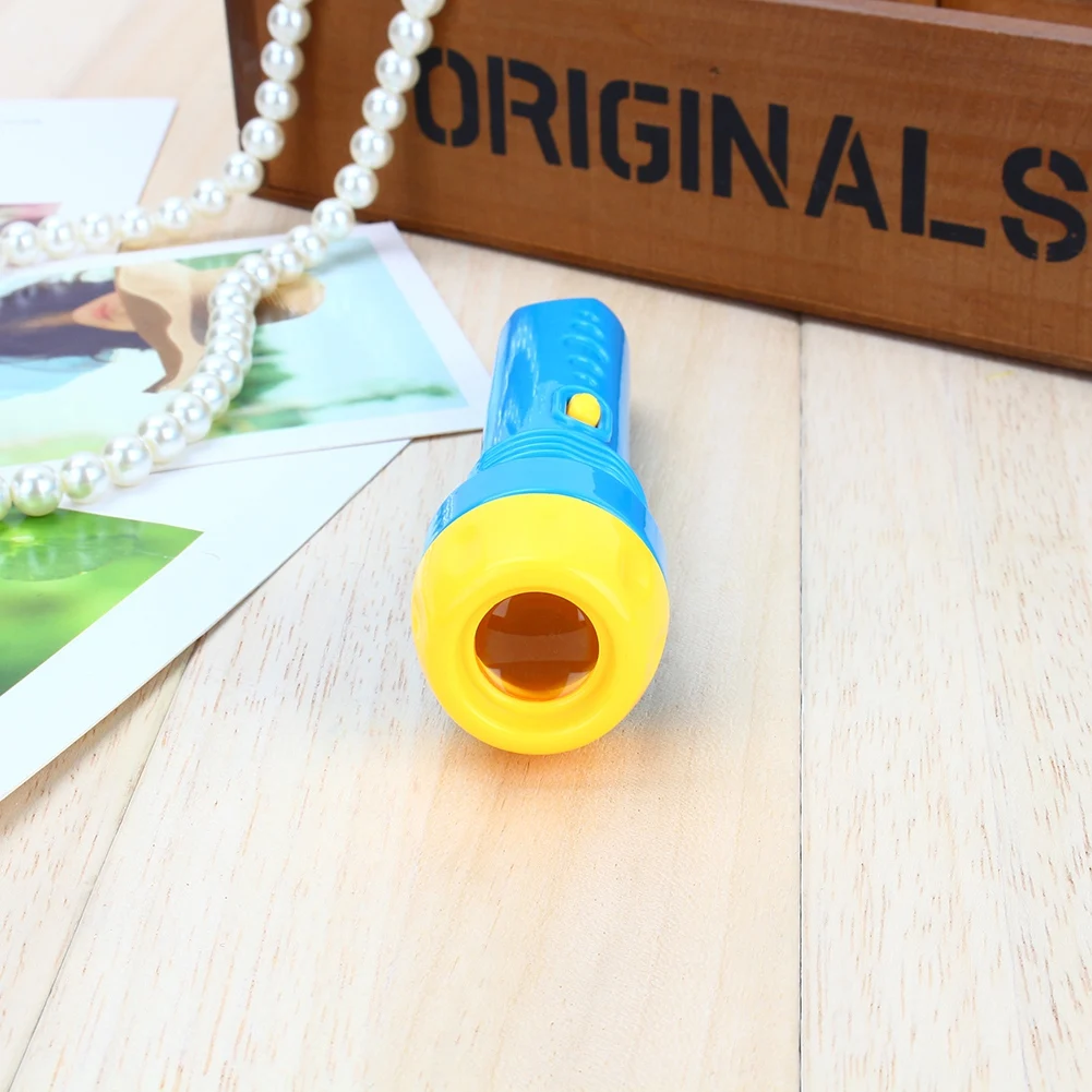 Toys For Boys Gift Send randomly Baby sleeping story projector flashlight Sleeping Toy star lamp projection light-up toy | Игрушки и