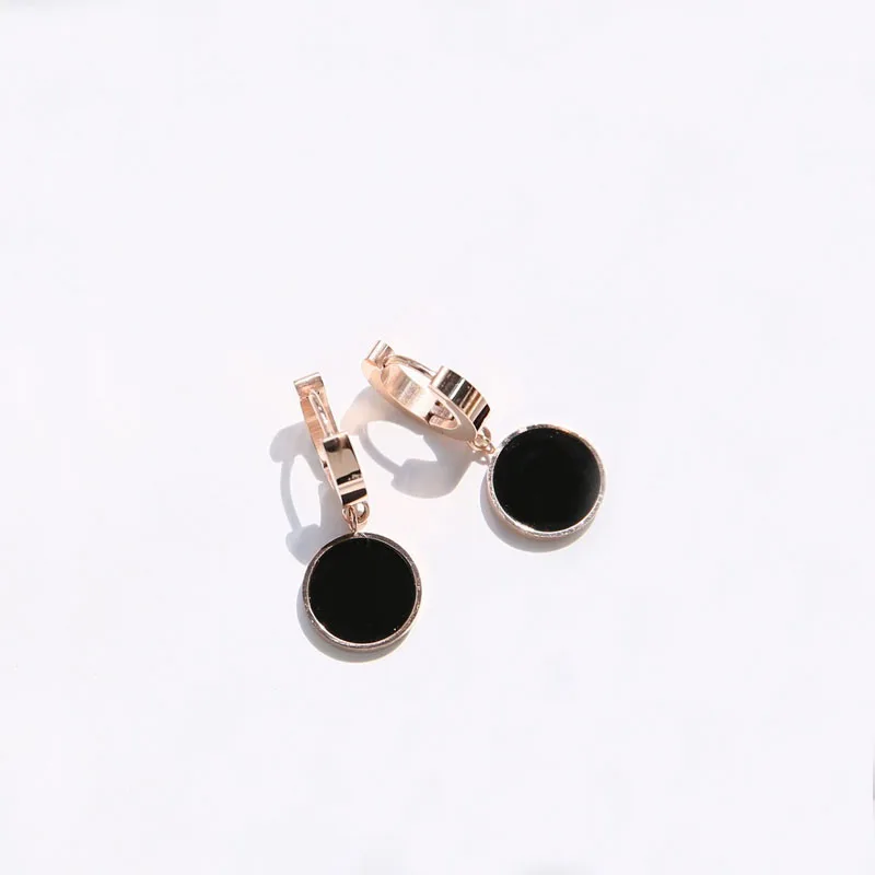 

YUN RUO 2018 Fashion Black Round Stud Earring Woman Rose Gold Color Titanium Steel Jewelry Girl Gift Party Never Fade Wholesale