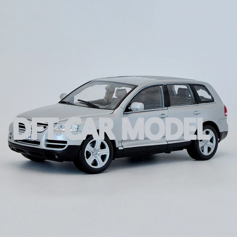 1:18 сплава отступить игрушечный автомобиль Touareg модель детской машинки
