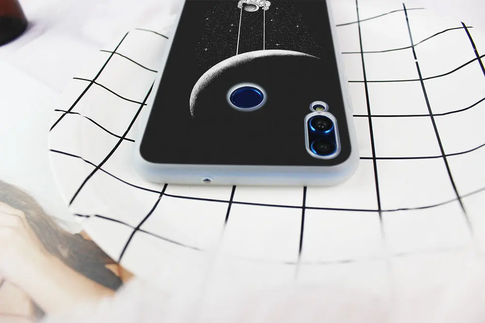 Черный белый чехол с изображением Луны звезд космонавта для Huawei Honor 30 20 10 9 Lite 30pro