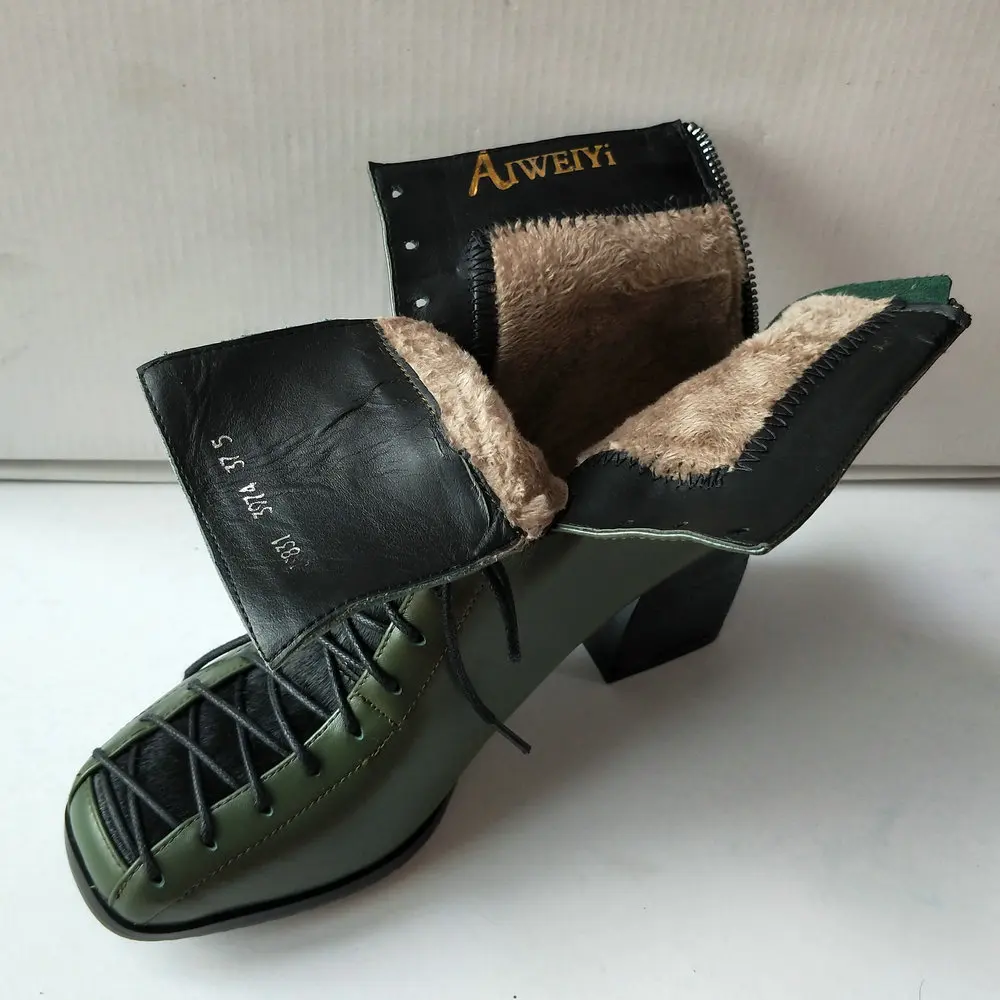 

New Fashion Genuine Leather Boots Cowhide Ankle Boots Women Green Autumn Winter Martin Boots Lace Up Fur Warm Shoes Woman