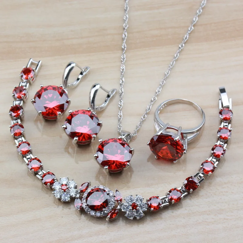 Женский ювелирный комплект из натурального красного граната серебристого