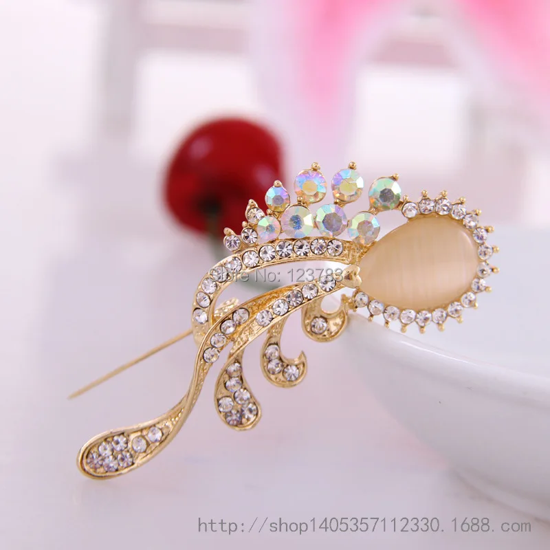 Новинка 2017 модная нежная полная Брошь Стразы в виде листьев кристаллов кошачий