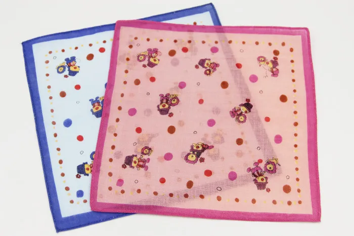 (10 шт./лот) Детский носовой платок из хлопка 100%/мультяшный стиль с принтом 20