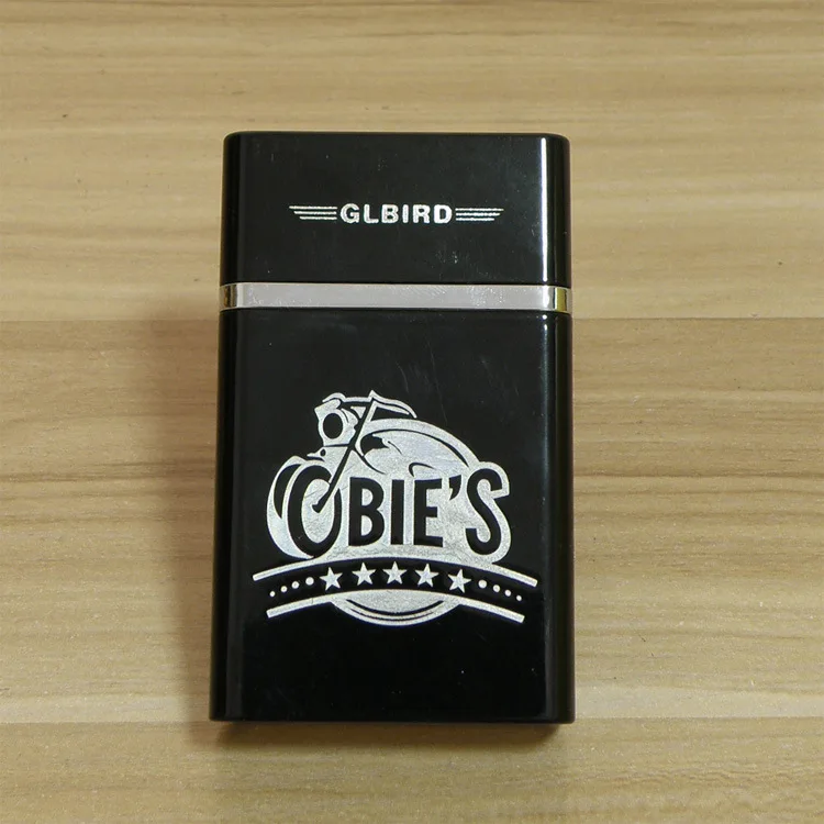 Holds 8 Cigarettes Cigarette Case With Built in Lighter Black Automatic Pop-Up Flameless Portable USB Charging Smoking Gadget | Дом и сад